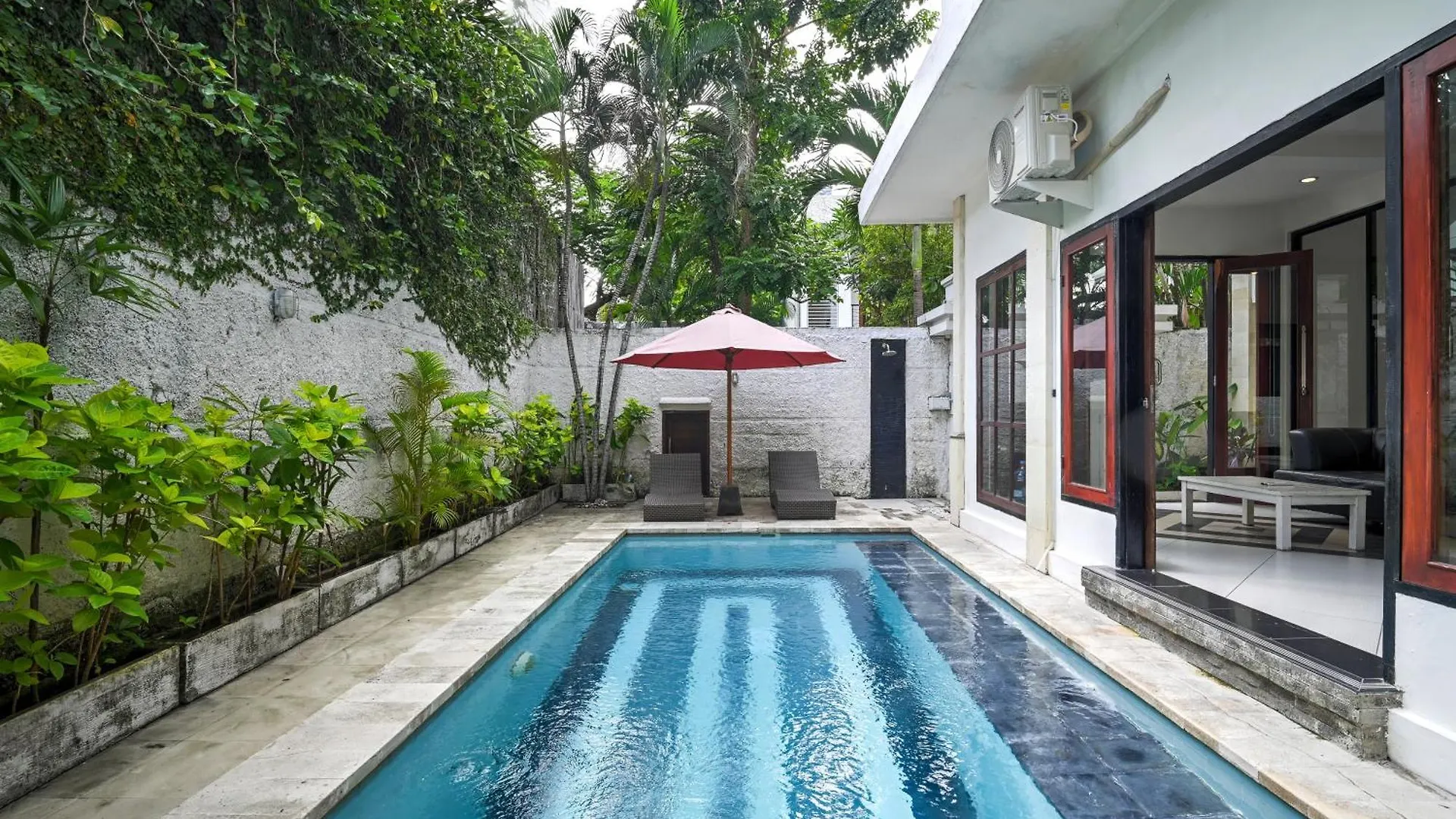 Catta II Near Oberoi Beach Seminyak